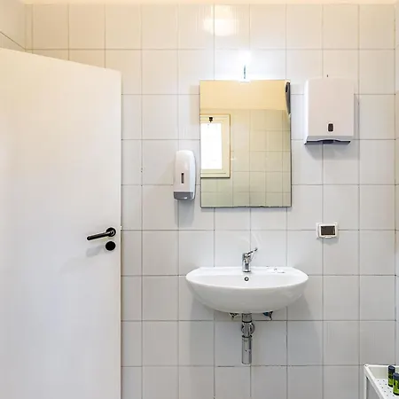 Vgm Iolanda Апартаменты Бари