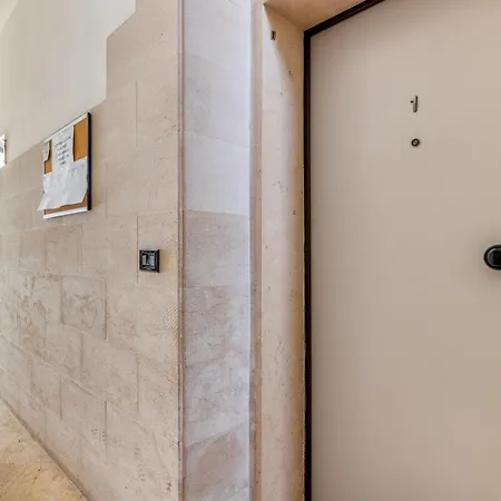 Apartment Vgm Iolanda Bari